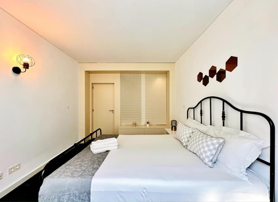 Marina Expo Apartment Lisbon Luaran gambar