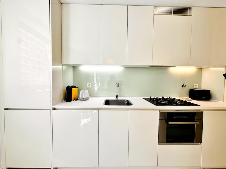Marina Expo Apartment Lisbon Luaran gambar