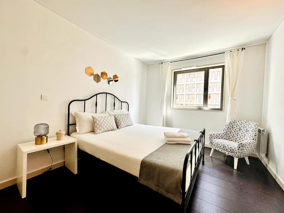 Marina Expo Apartment Lisbon Luaran gambar