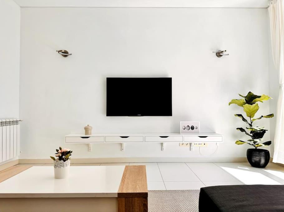 Marina Expo Apartment Lisbon Luaran gambar