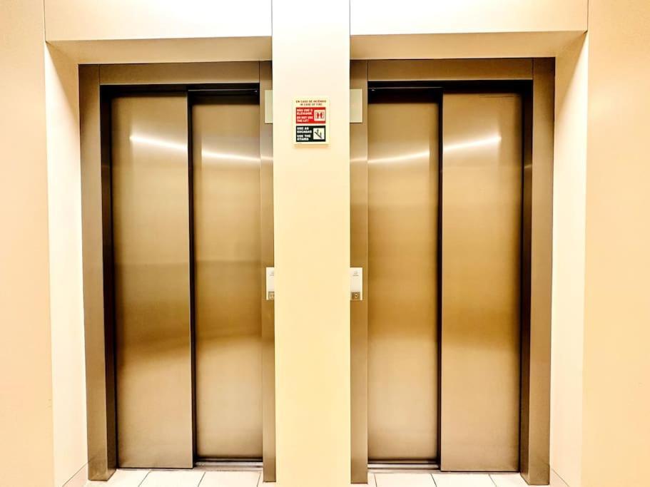 Marina Expo Apartment Lisbon Luaran gambar